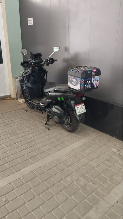 Срочно продам скутер танк 125 куб