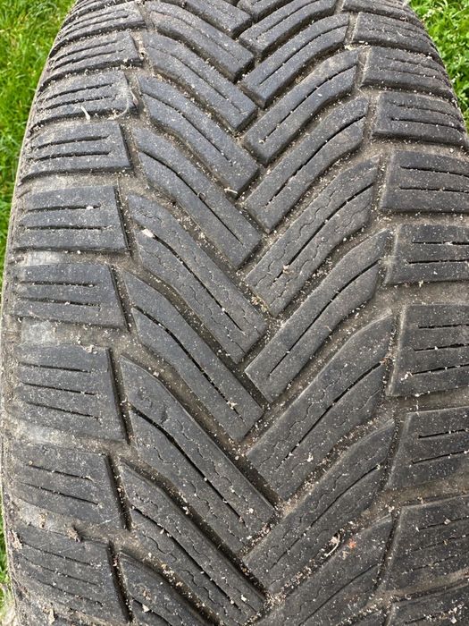 MICHELIN 205/60/16 летни + зимни 205/55/16