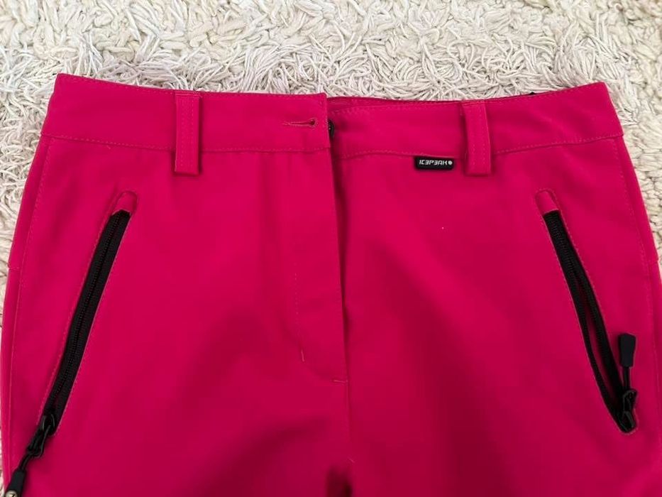 Продавам ОРИГИНАЛНА ски екипировка, носена броени пъти !!