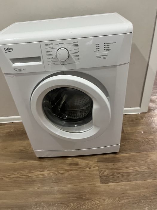 Продам стиральную машину