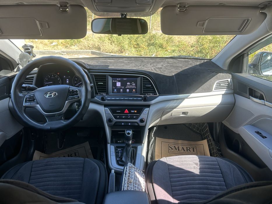 Huyndai Elantra 2017