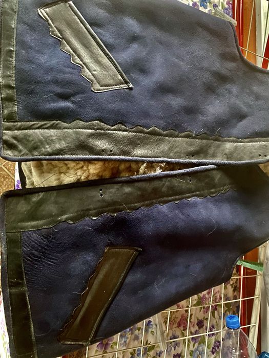 Vand cojoc ciobanesc cusut manual