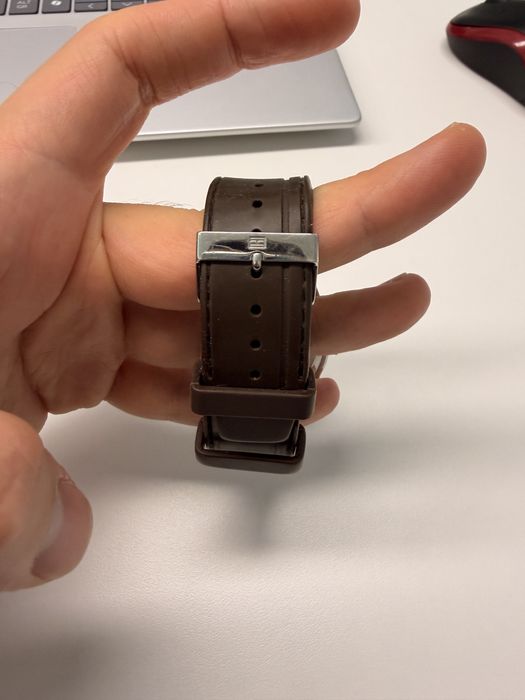 Tommy HilfigerWhite/Rubber Ø43 mm