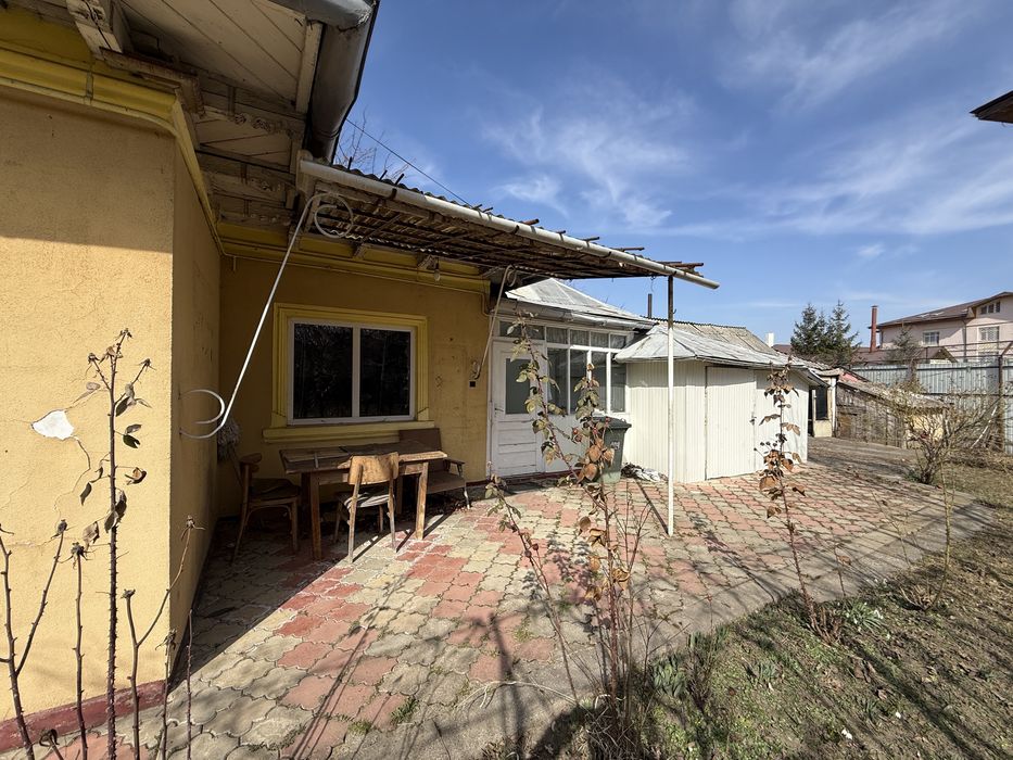 Vand casa 102 mp + anexa 20mp