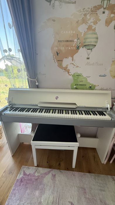 Pian thomann DP-33 alb cu scaun reglabil