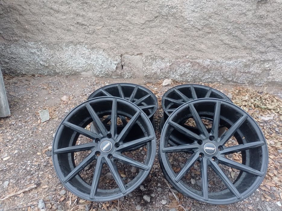 Vossen диски в отличном состоянии