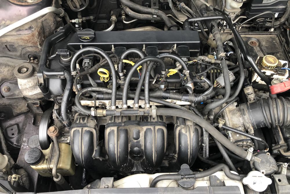 Mazda 6 2.0 i на части