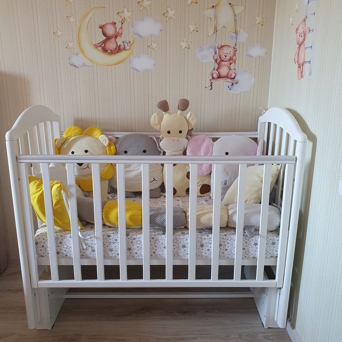 Кровать с матрасом