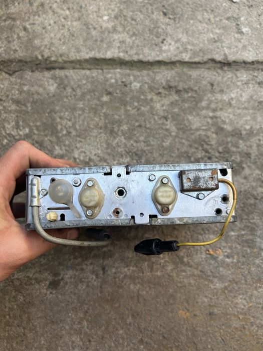 Продам авто магнитолу