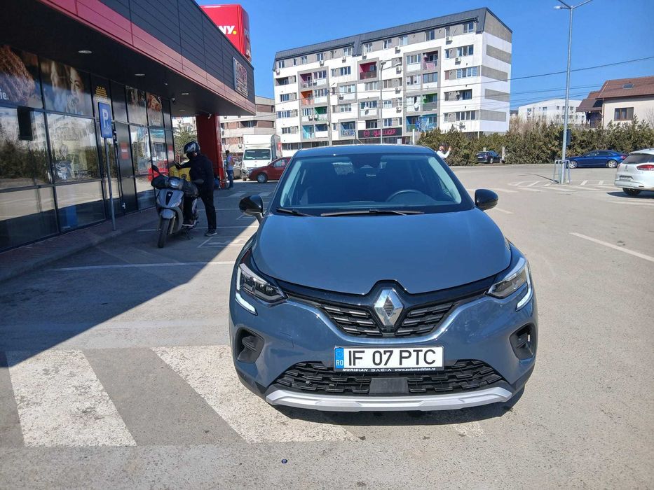 Renault Captur 2023 Noiembrie in Garantie