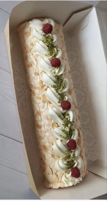 Меренговый рулет 1 кг