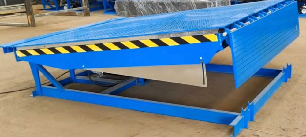 Продается уравнительная платформа со склада в г. Ташкенте