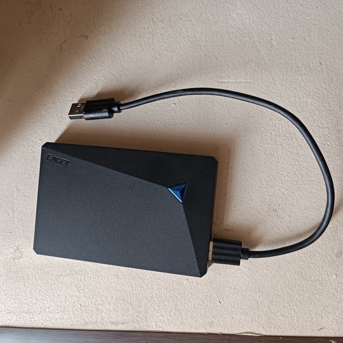 Портативный внешний жёсткий диск