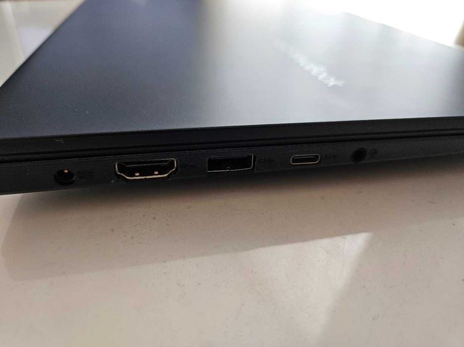 Лаптоп Asus VivoBook M412IA – EB370 • Отлично състояние