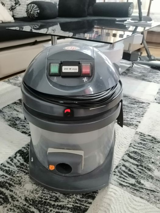 Прахосмукачка 2в1 zip