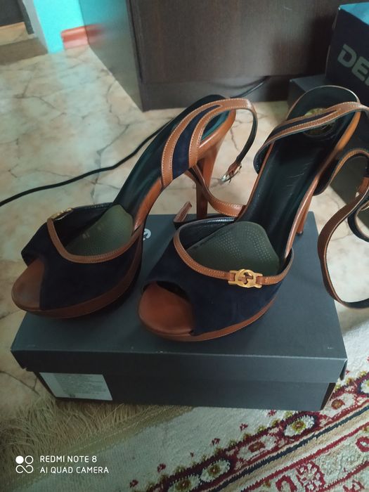 Фирменная женская обувь