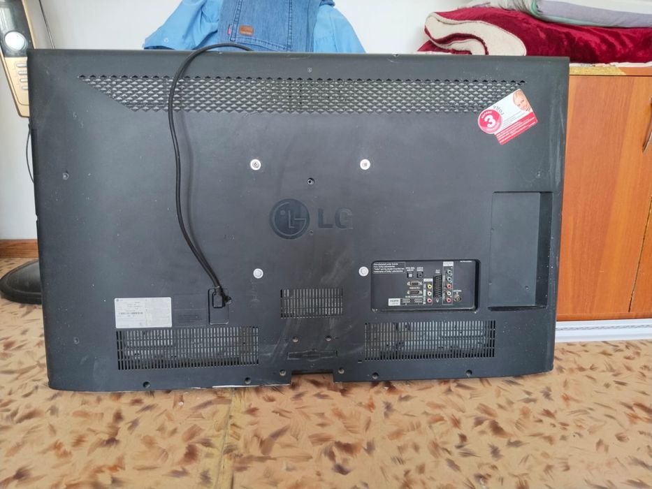 Продается телевизор LG
