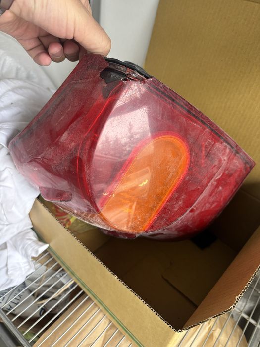 Продам фонари Land Cruiser 200