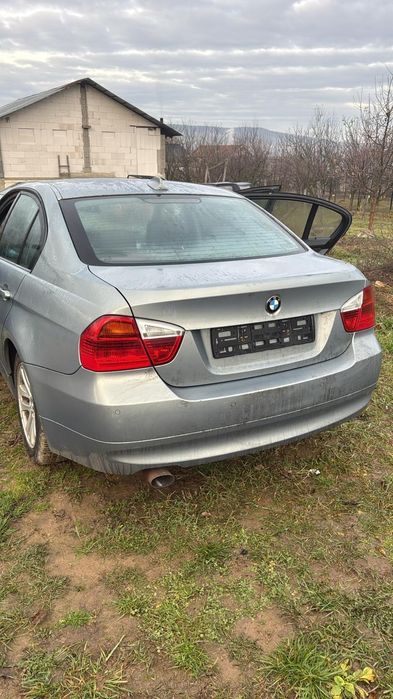 BMW E 90 din 2007 2,0 benzina