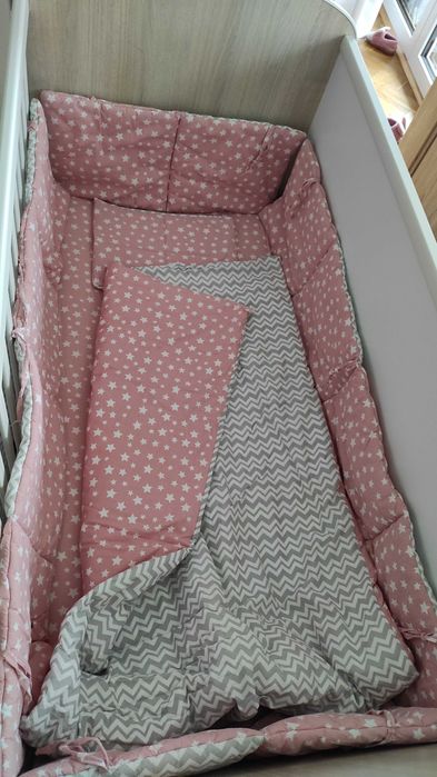 Дървена кошара с матрак и спален комплект