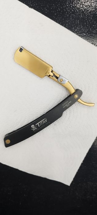 Vqnd brici titan