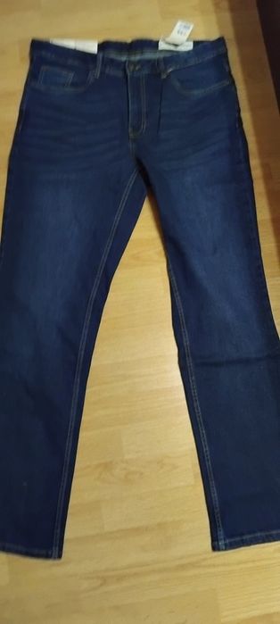 Blugi bărbați marime XL/52cu eticheta