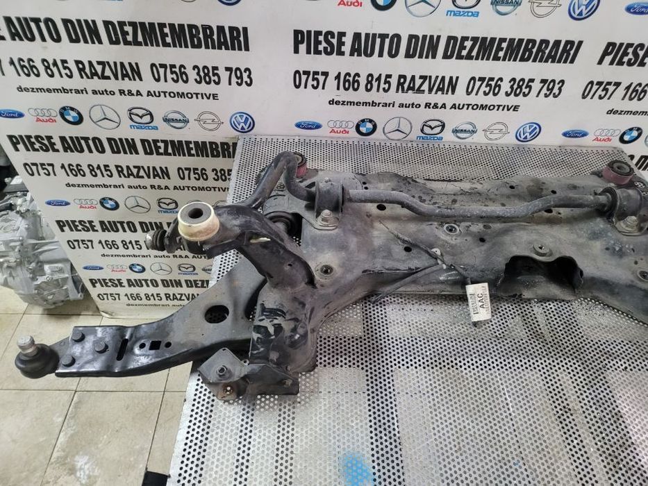 Jug Cadru Motor Punte Fata Ford Kuga 2 II An 2015-2020 Dezmembrez Ford Kuga 2 II An 2015-2020