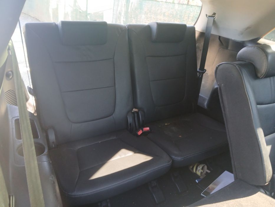 Scaune Spate 6 si 7 Kia Sorento din 2011