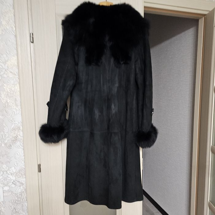 Продам дубленку б/у размер 42, 44.