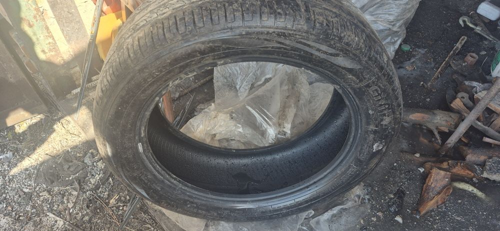 Продам б/у резину