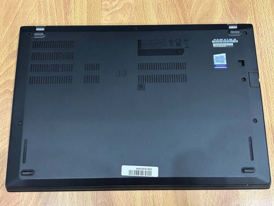 Като нов! Лаптоп Lenovo T480s i7/24GB RAM/512GB с 3 мес. гар.!