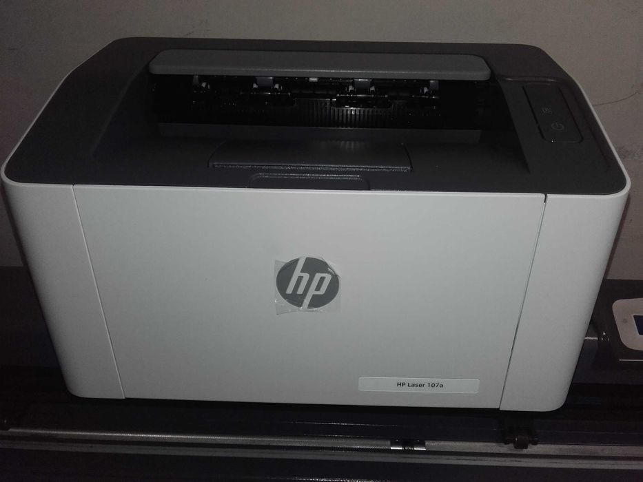Отличен! Лазерен принтер HP Laser 107а само на 4000 копия