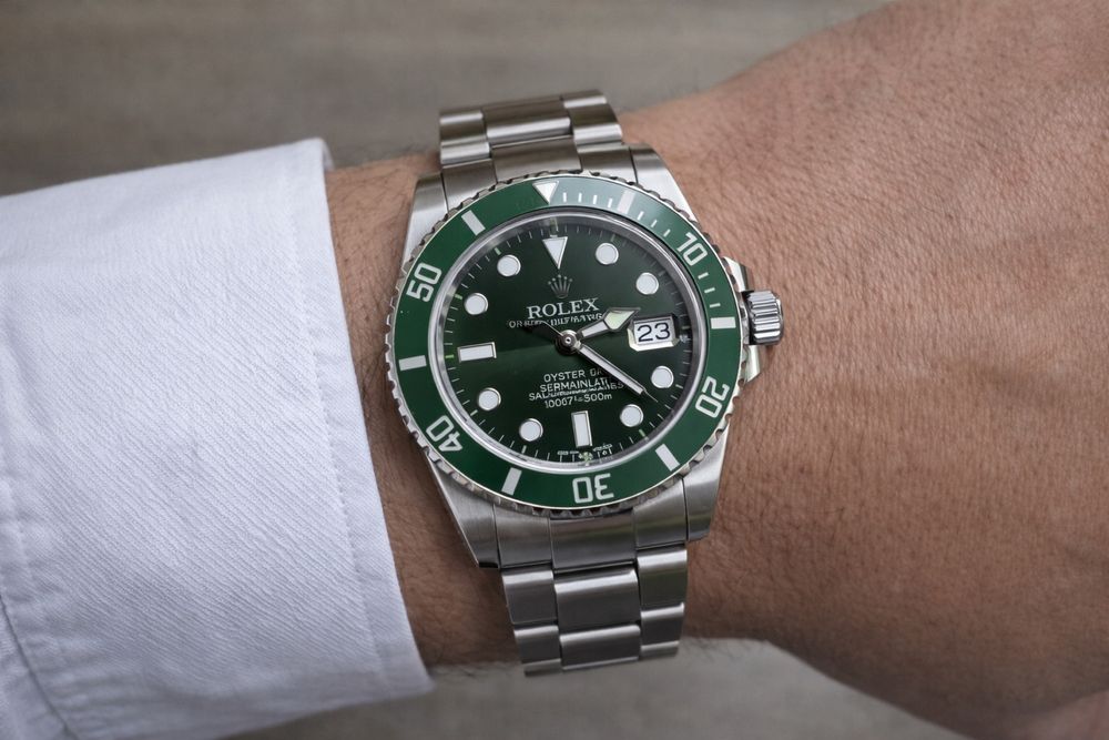 Часы продаём оптом