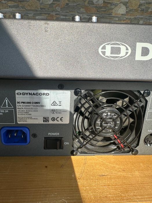 Vand mixer dynacord povermate 1003