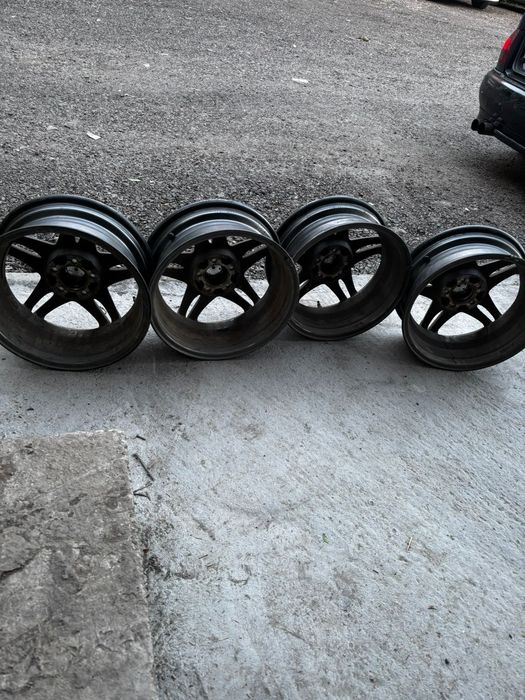 Продам диски на тоета