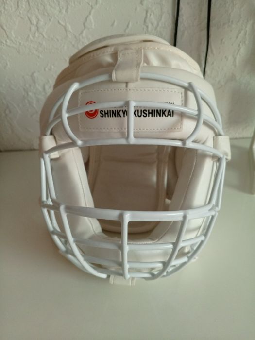 Продам шлем карате шинкуакушинкай