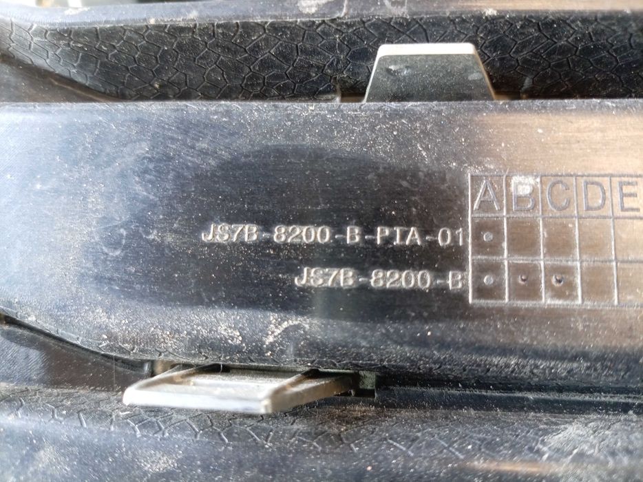 Предна решетка Ford Mondeo