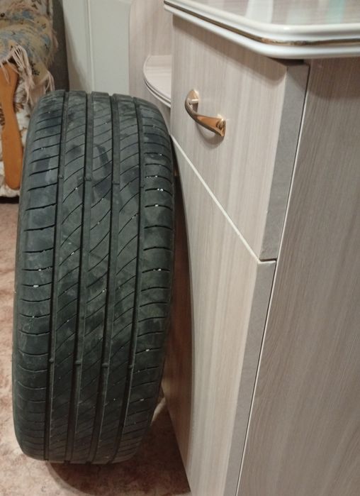 Продам шины с дисками летние