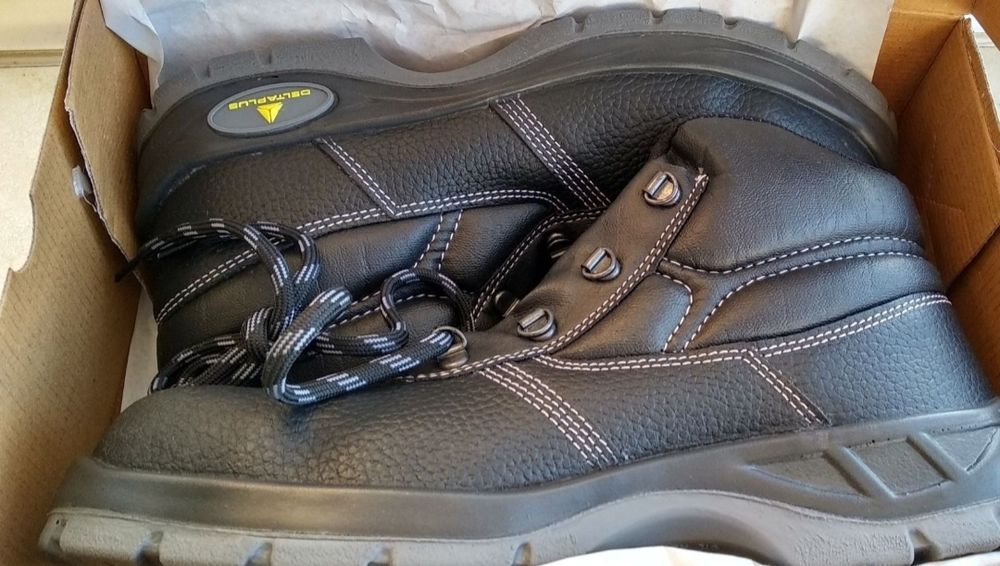 Bocanci  Ghete  Echipament