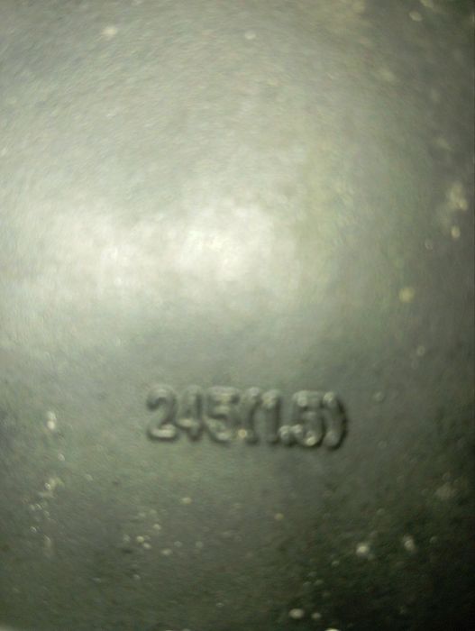 Qishga etik sotiladi srochna 1 kun kiyilgan holati yengi 40 razmer