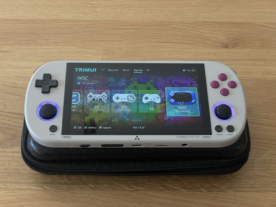 Trimui Smart Pro 256GB – Consolă Retro NOUĂ + Husă