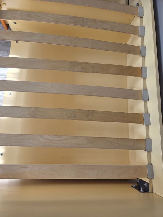 Детский шкаф и кровать