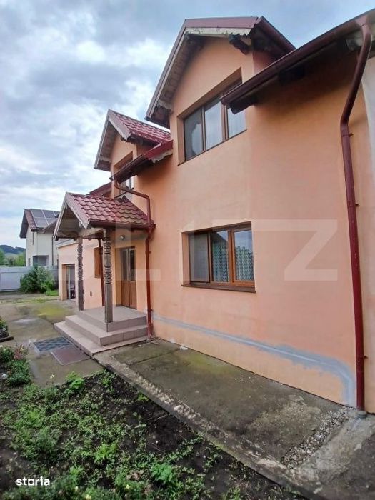 Casa P+M cu 5 camere si garaj, amplasate pe un teren de 650mp