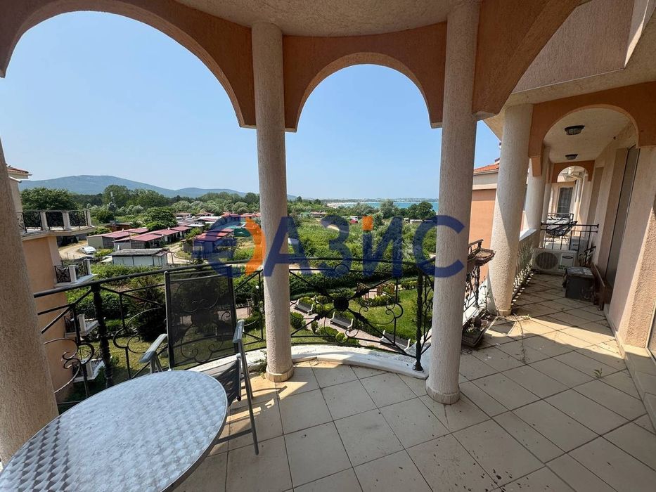 Просторен апартамент с 1 спалня в комплекс "Хасиенда Бийч", Созопол,