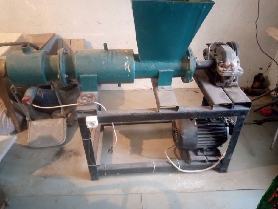 Sovun chiqaradigan aparat holati yangi