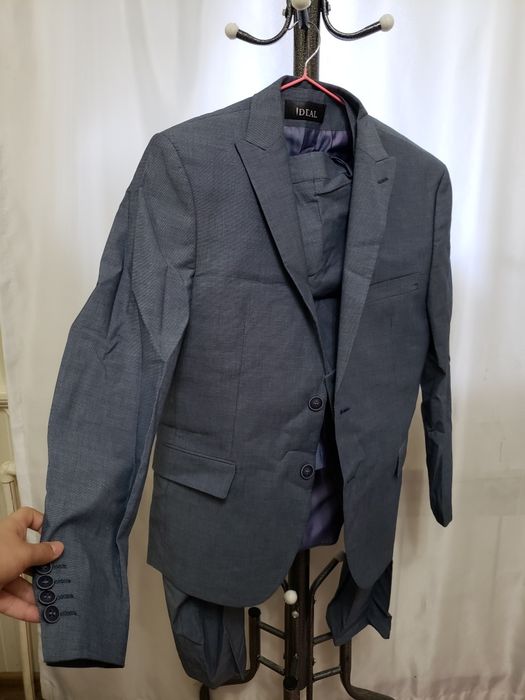 Kastyum shim erkaklar uchun