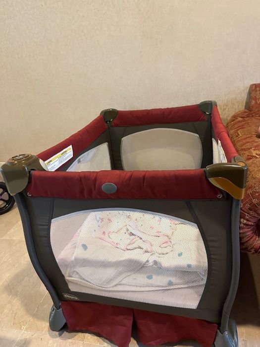 Кровать манеж от марки Chicco