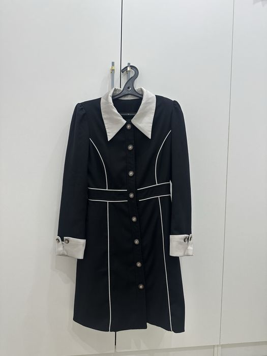 Женская одежда, платье