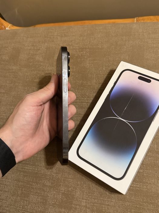 Продаю Iphone 14 pro max 256gb