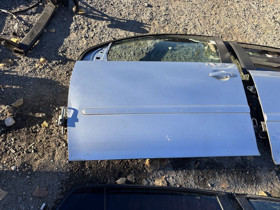 Задни Врати за Голф 5 .